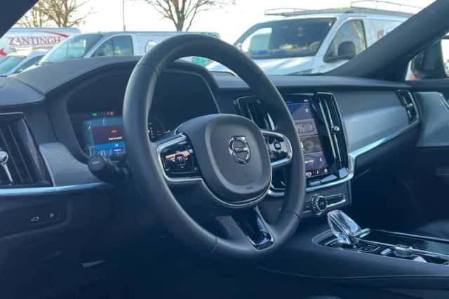 Volvo V90 (2023) thumbnail 7
