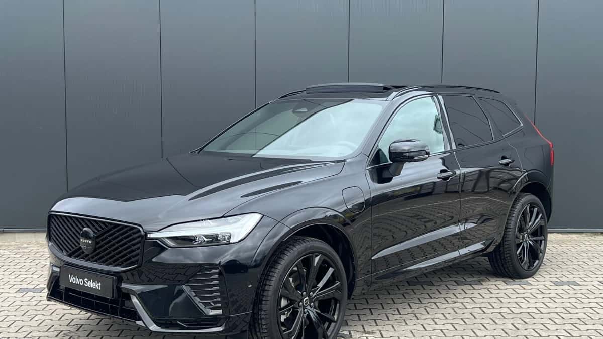 Volvo XC60 (2026) — foto 1
