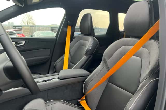 Volvo XC60 (2026) thumbnail 8