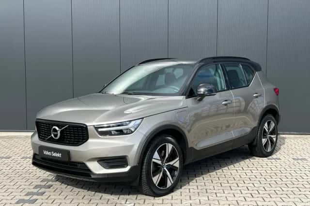 Volvo XC40 (2022) thumbnail 1