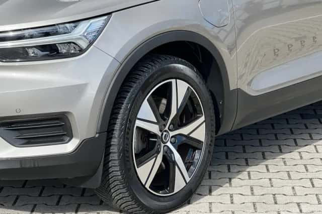 Volvo XC40 (2022) thumbnail 18