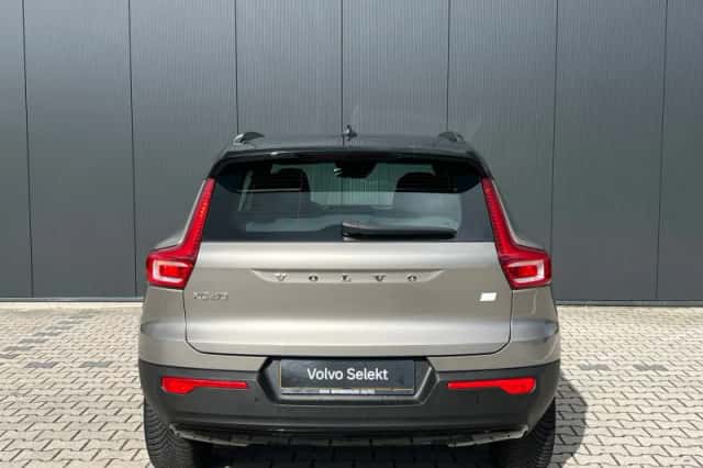 Volvo XC40 (2022) thumbnail 21