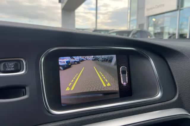 Volvo V40 (2020) thumbnail 11