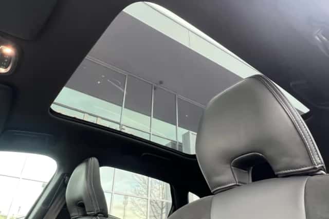 Volvo V40 (2020) thumbnail 14