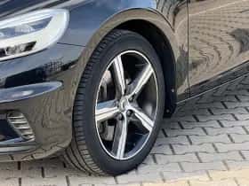 Volvo V40 (2020) thumbnail 19
