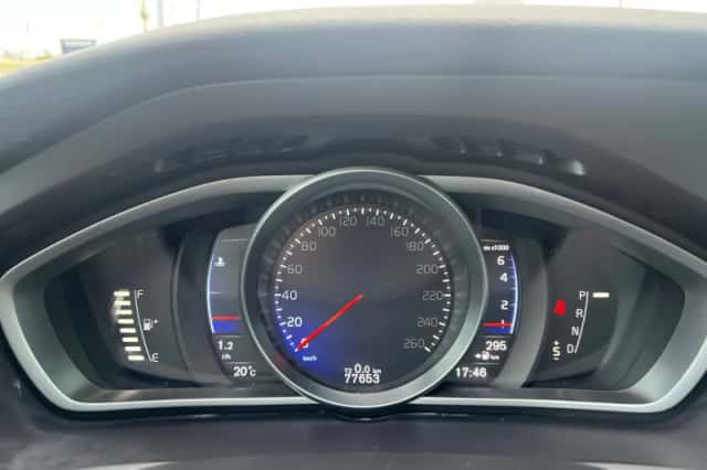 Volvo V40 (2020) thumbnail 7