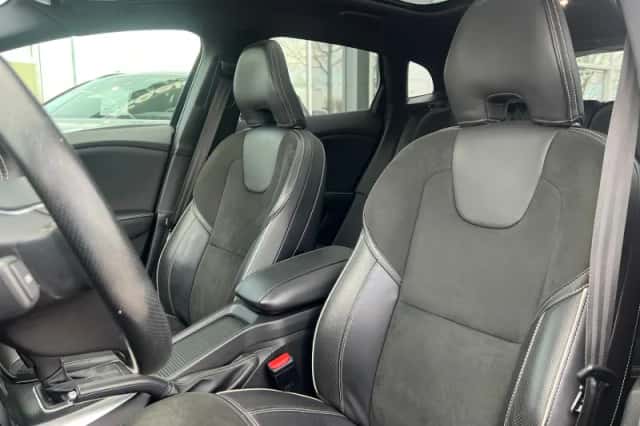 Volvo V40 (2020) thumbnail 8