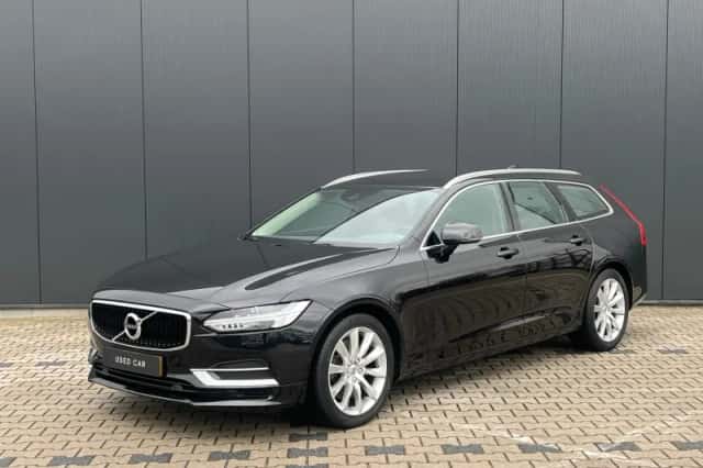 Volvo V90 (2017) thumbnail 1