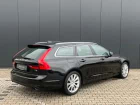 Volvo V90 (2017) thumbnail 3