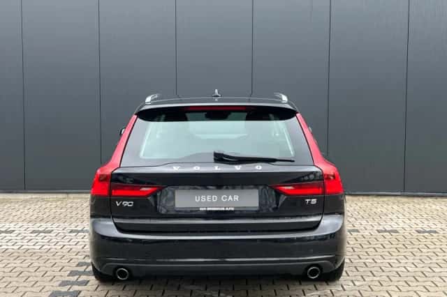 Volvo V90 (2017) thumbnail 21