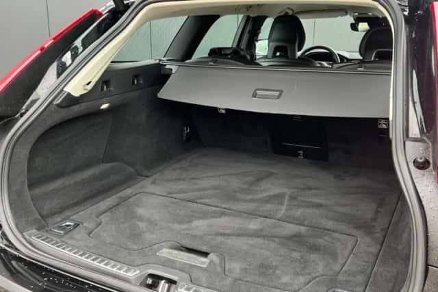 Volvo V90 (2017) thumbnail 22
