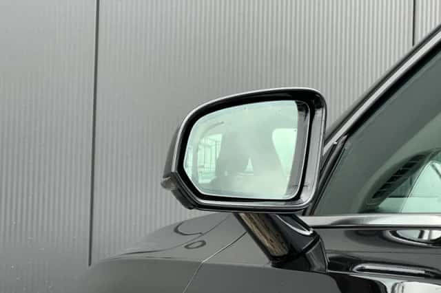 Volvo V90 (2017) thumbnail 25