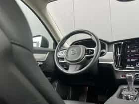 Volvo V90 (2017) thumbnail 26