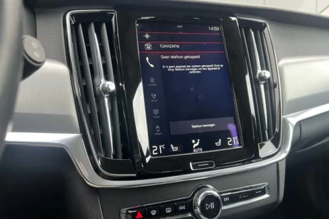 Volvo V90 (2017) thumbnail 31