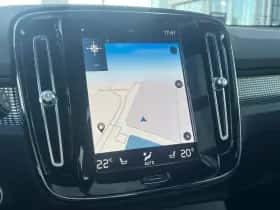 Volvo XC40 (2022) thumbnail 12