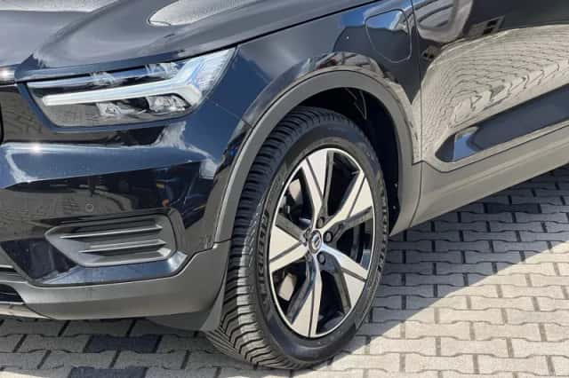 Volvo XC40 (2022) thumbnail 22