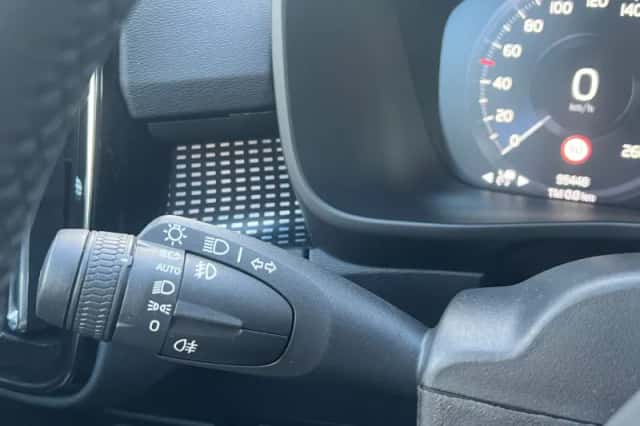 Volvo XC40 (2022) thumbnail 29