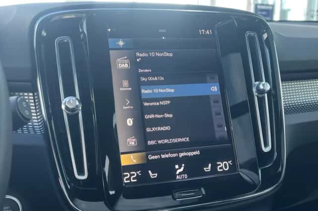 Volvo XC40 (2022) thumbnail 35