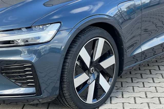 Volvo V60 (2024) thumbnail 22