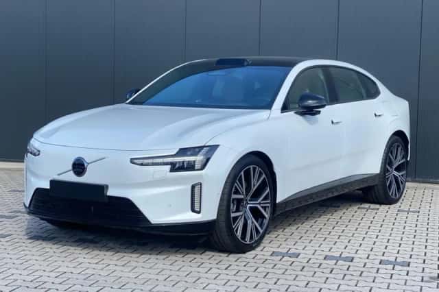 Volvo ES90 (2026) thumbnail 1