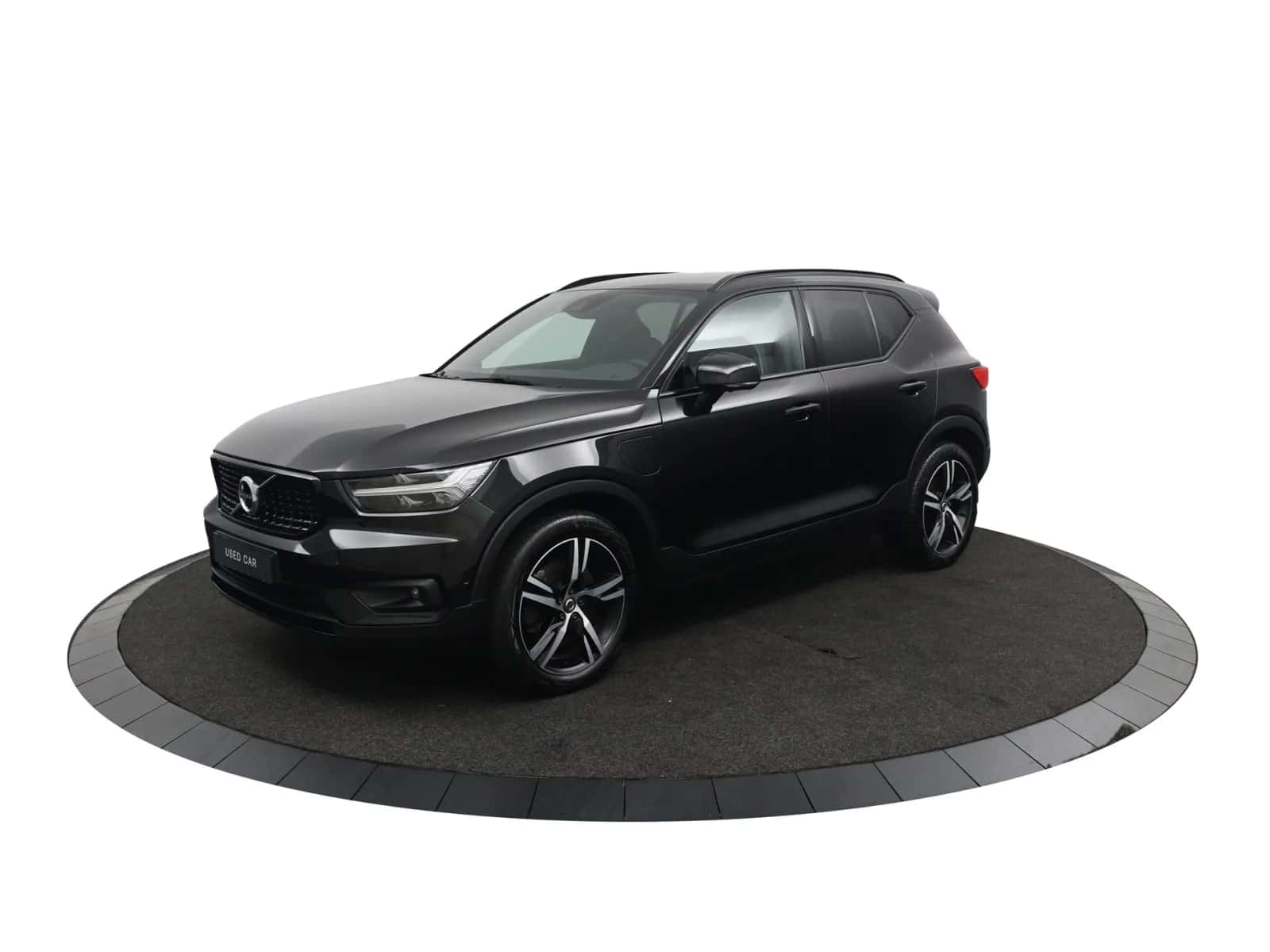 Volvo XC40 (2020) — foto 1