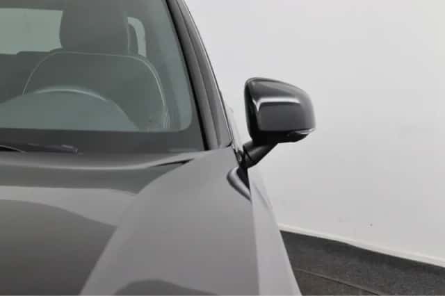 Volvo XC40 (2020) thumbnail 20