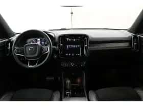 Volvo XC40 (2020) thumbnail 4