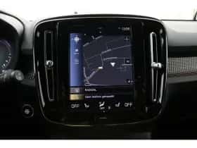 Volvo XC40 (2020) thumbnail 5