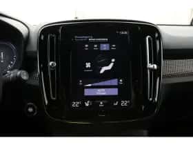Volvo XC40 (2020) thumbnail 8
