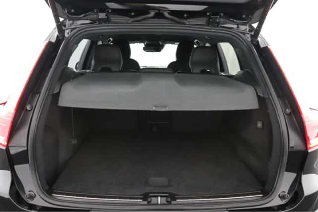 Volvo XC40 (2020) thumbnail 9
