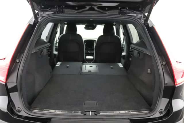 Volvo XC40 (2020) thumbnail 10