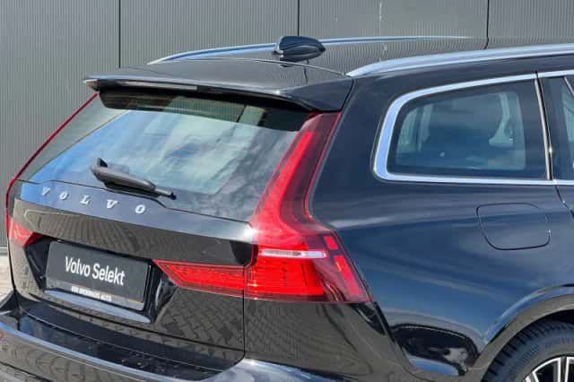 Volvo V60 (2022) thumbnail 28