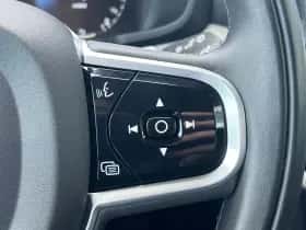 Volvo V60 (2022) thumbnail 32