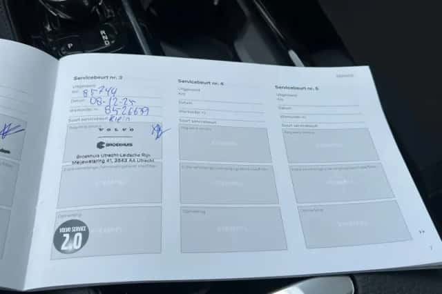 Volvo V60 (2022) thumbnail 39