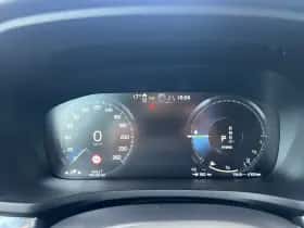 Volvo V60 (2022) thumbnail 6