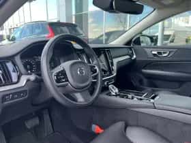 Volvo V60 (2022) thumbnail 7