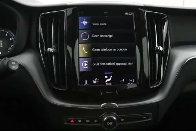 Volvo XC60 (2021) thumbnail 15