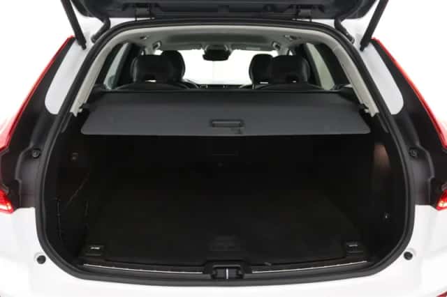 Volvo XC60 (2021) thumbnail 9