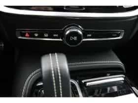 Volvo V60 (2022) thumbnail 11