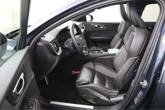 Volvo V60 (2022) thumbnail 14