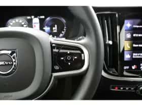 Volvo V60 (2022) thumbnail 17