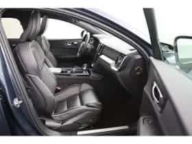 Volvo V60 (2022) thumbnail 18