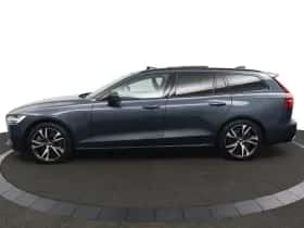 Volvo V60 (2022) thumbnail 3