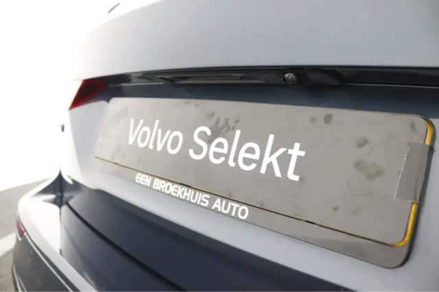 Volvo V60 (2022) thumbnail 36
