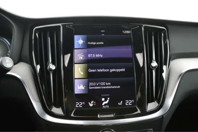 Volvo V60 (2022) thumbnail 41