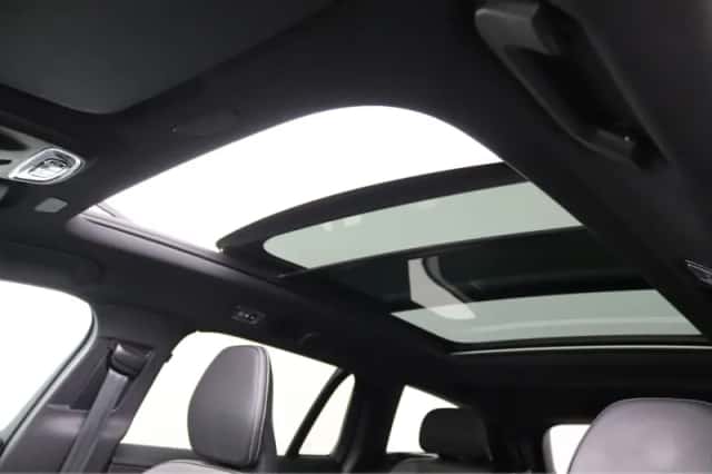 Volvo V60 (2022) thumbnail 44