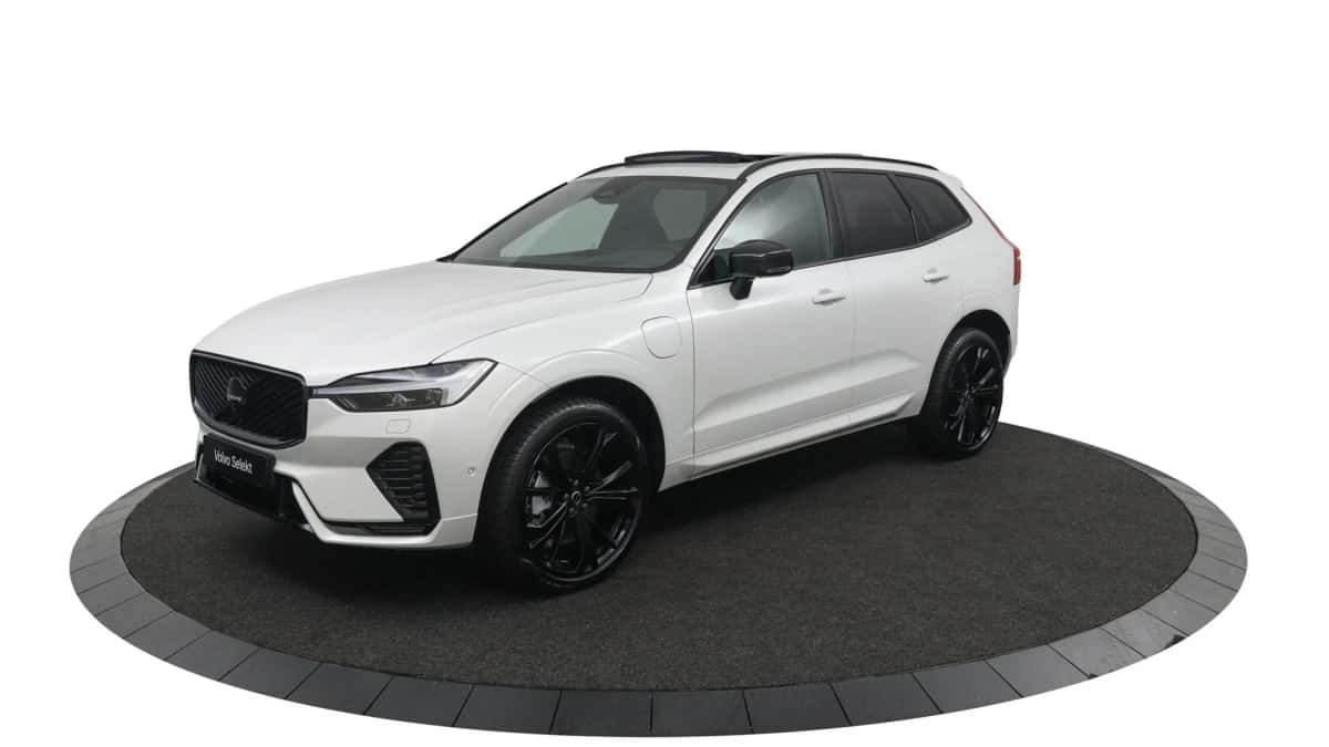 Volvo XC60 (2026) — foto 1