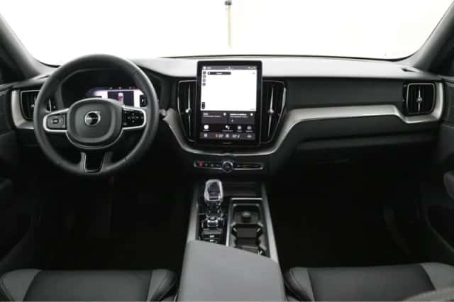 Volvo XC60 (2026) thumbnail 4