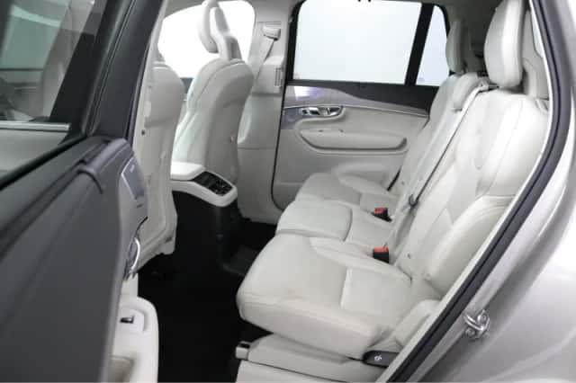 Volvo XC90 (2022) thumbnail 15
