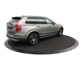 Volvo XC90 (2022) thumbnail 3